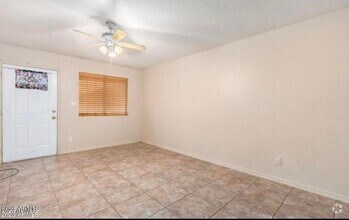 Building Photo - Nice 3 bedroom 2 bath!