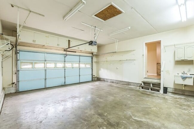 Building Photo - 20860 Ark Ct
