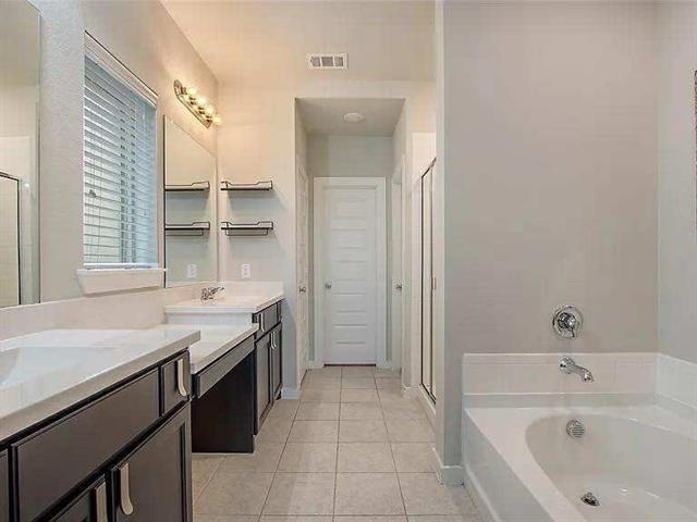 Building Photo - 2151 Slow Stream Dr