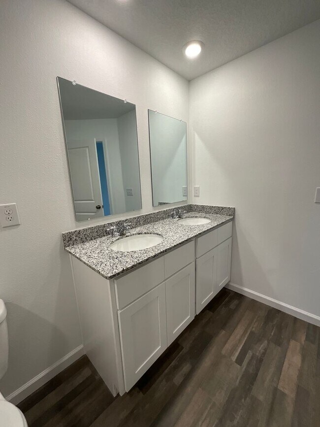 Building Photo - Citrus Springs - Welcome Home