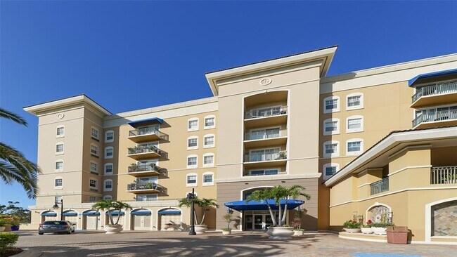 Primary Photo - 1064 N Tamiami Trl