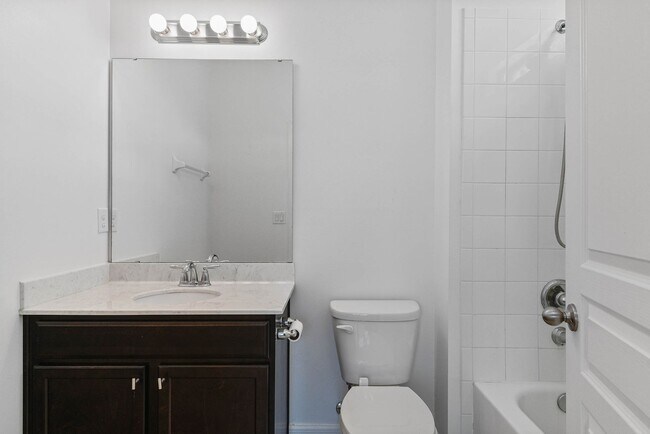 Building Photo - Stonewood Estates 4 bedroom home available...