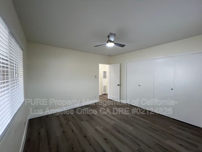 Building Photo - 4212 1/2 W 64th St