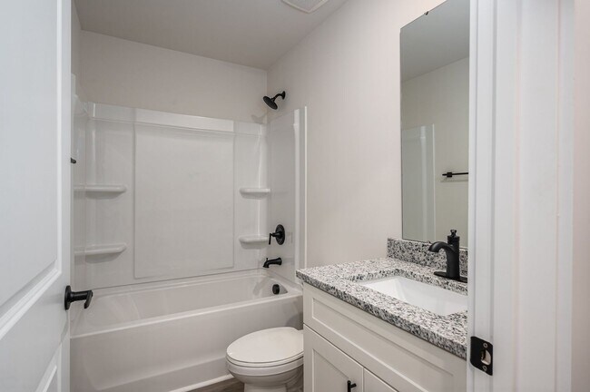 Building Photo - 3834 Maid Marion Ln