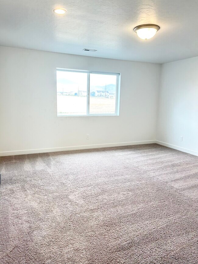 Building Photo - 11868 S Antelope Flt Wy