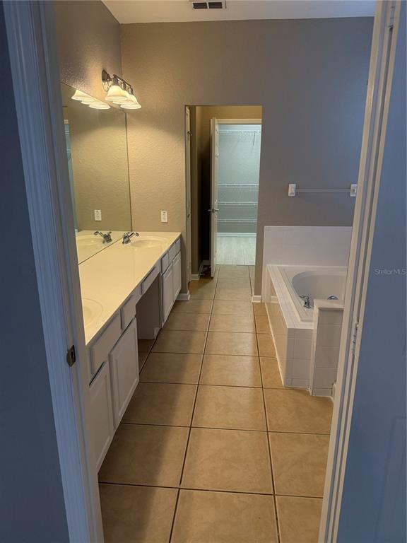 Building Photo - 14737 Windigo Ln