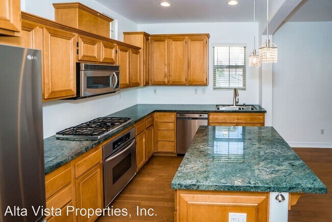 Building Photo - 3 br, 2.5 bath House - 2664 Escala Circle