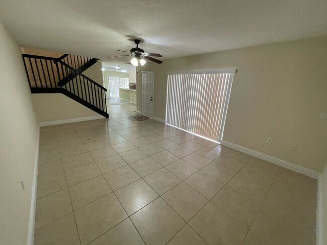 Building Photo - Waterside Luxury Townhomes