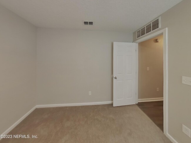 Building Photo - 96339 Starfish Dr