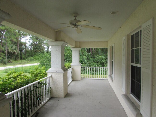 Primary Photo - 1623 Oak Ave