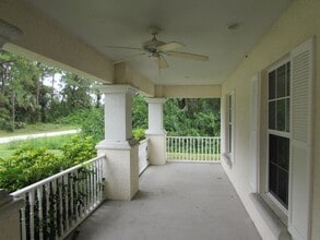 Building Photo - 1623 Oak Ave