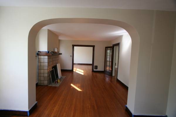 Living Area - 44 S Fremont Ave