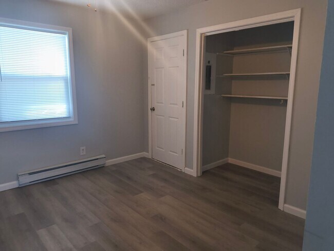 Building Photo - 604 W Haven Dr