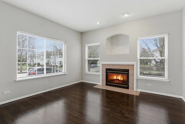 Building Photo - 2313 Stoughton Dr