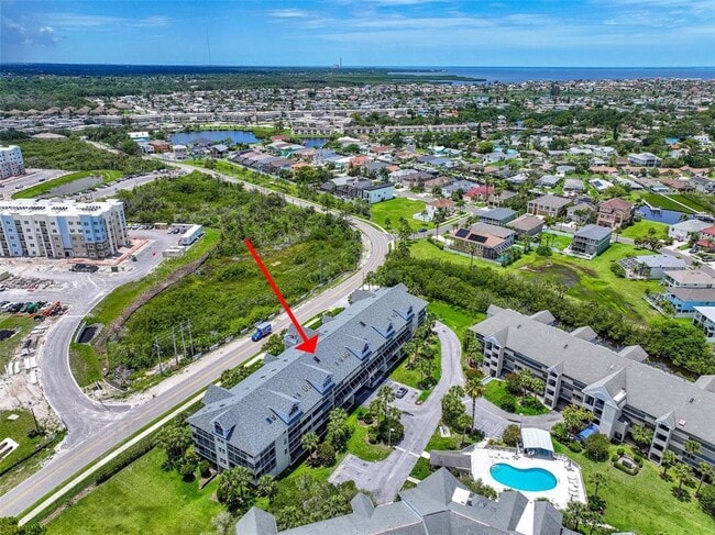 Building Photo - 5557 Sea Forest Dr