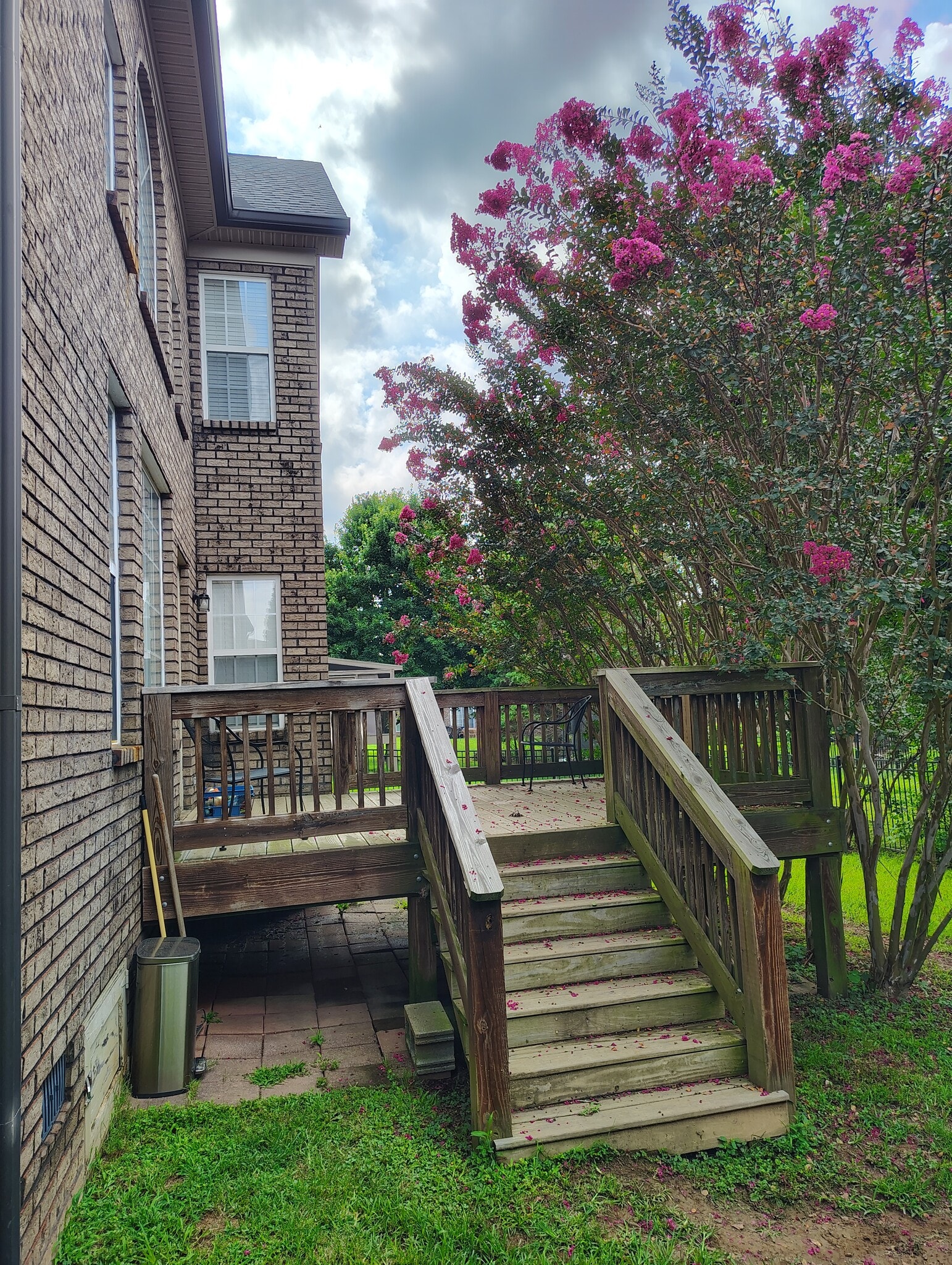 Building Photo - 110 Ruland Cir