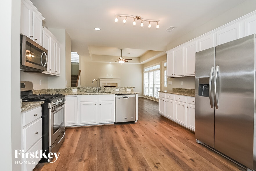 Building Photo - 112 Market Ln