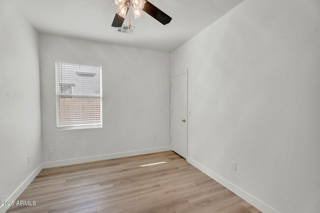 Building Photo - 13644 W San Juan Ave