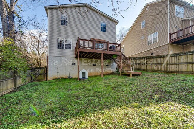 Building Photo - 1147 Coker Cir