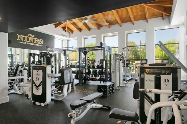 Building Photo - 14201 N 70th Way