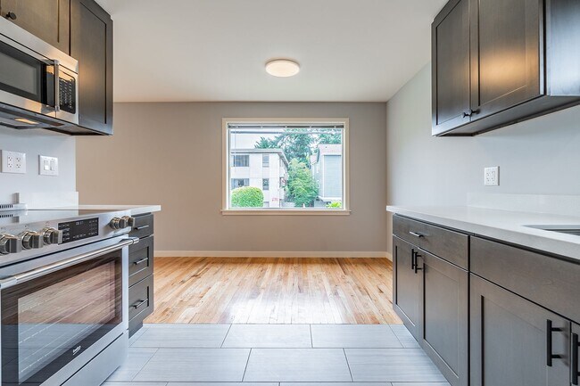 Building Photo - 3019 NW 85th St