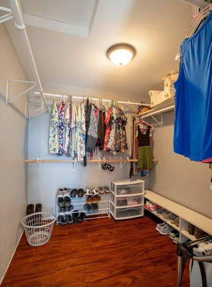 Building Photo - 3204 Butterfield Rd