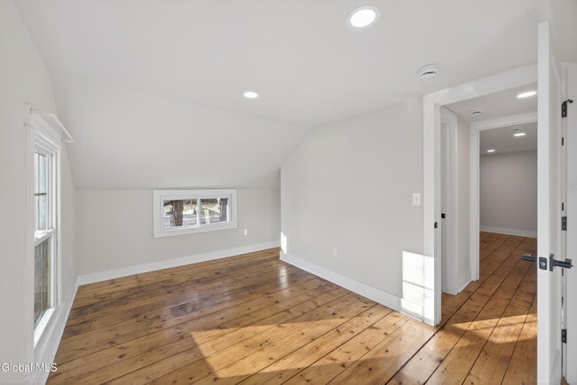 Building Photo - 34 Wilton Rd