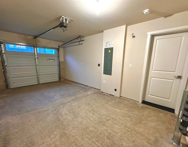 Building Photo - 3 Bed 3.5 Ba - Brand-New 2024 Build with P...