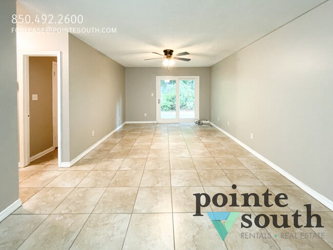 Building Photo - 6427 Schoel Ln