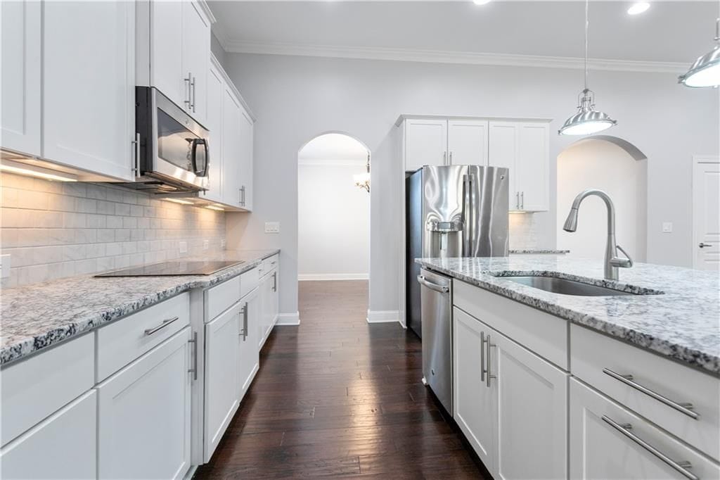 Building Photo - 330 La Perla Dr