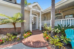 Building Photo - 530 24th Street