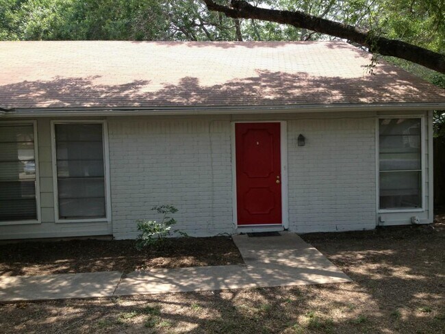 Building Photo - 107 Meteor Dr