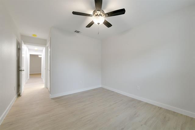 Building Photo - 2717 Meadow Green