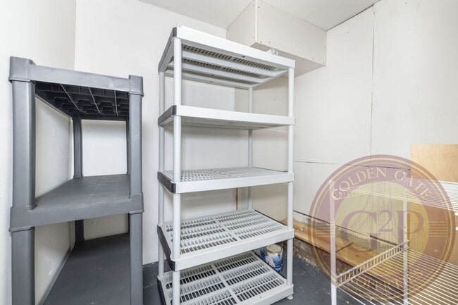 Building Photo - Noe Valley - 2 BR, 1 BA Condo 965 Sq. Ft. ...