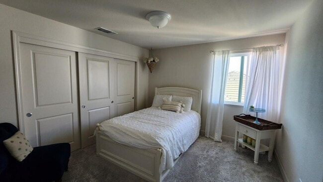 Building Photo - 1280 Palermo Dr