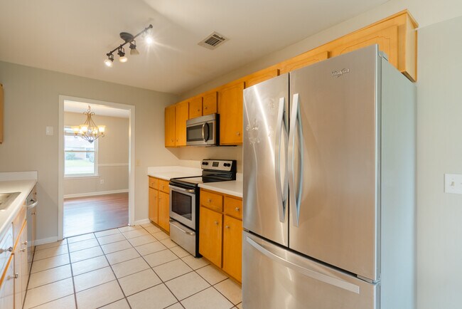 Building Photo - 1442 Harrier Hollow