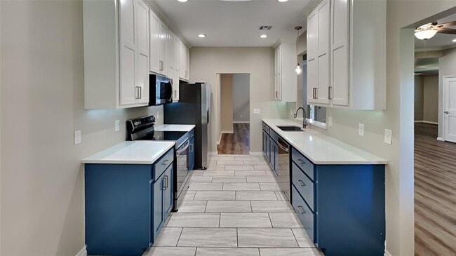 Building Photo - 1409 NW 182nd St