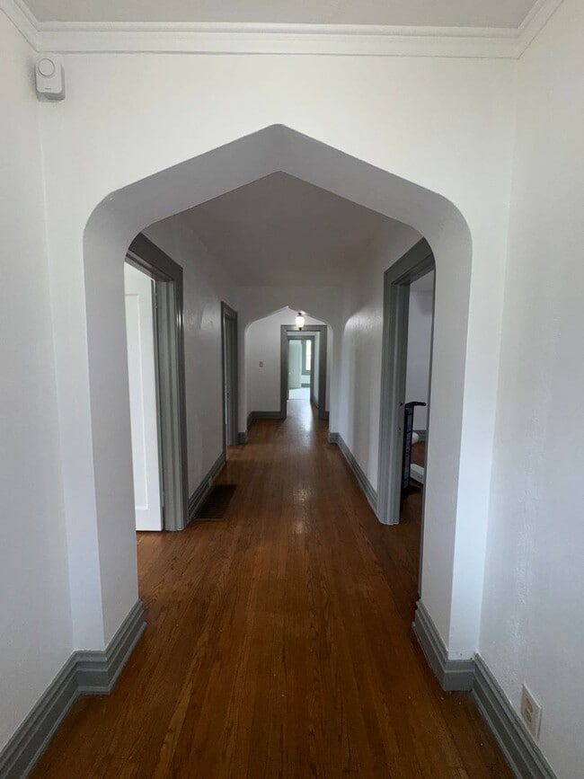 Building Photo - 1024 Quintard Ave