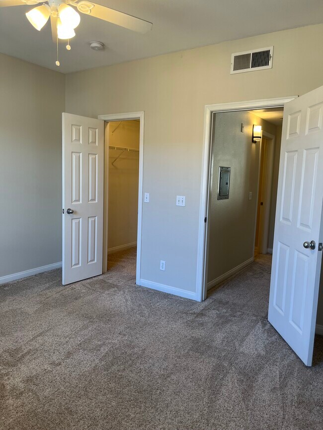 Building Photo - 8228 Station Village Ln