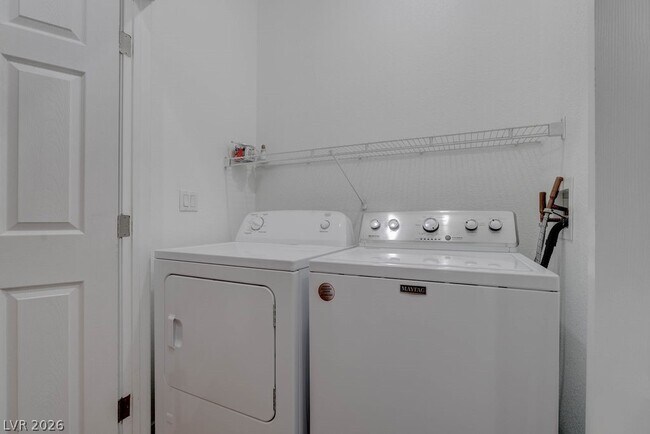 Building Photo - 3109 Strawberry Park Dr