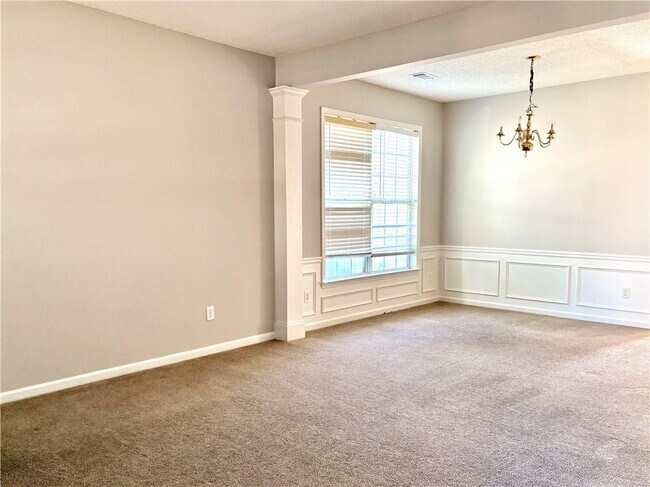 Building Photo - 2508 Davenham Ln