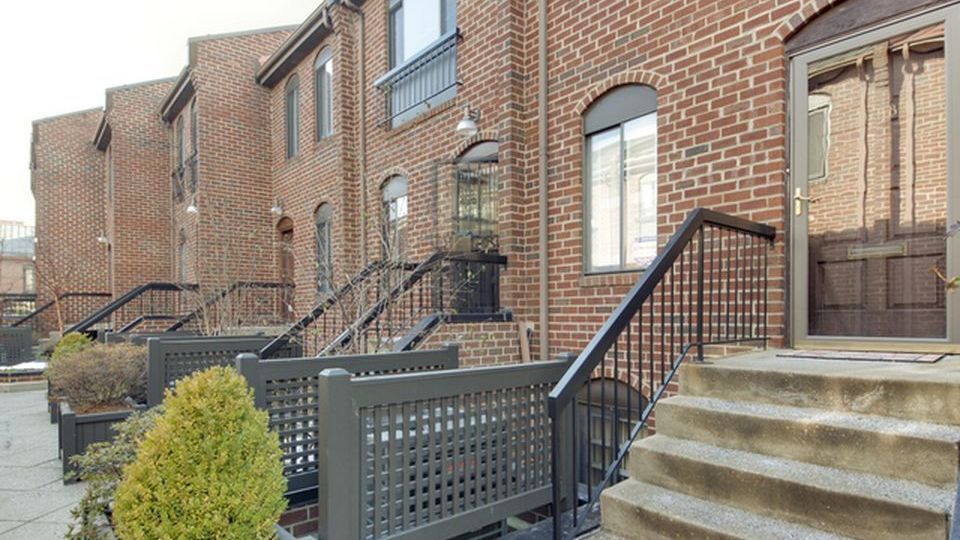 Building Photo - 1058 Paper Mill Ct