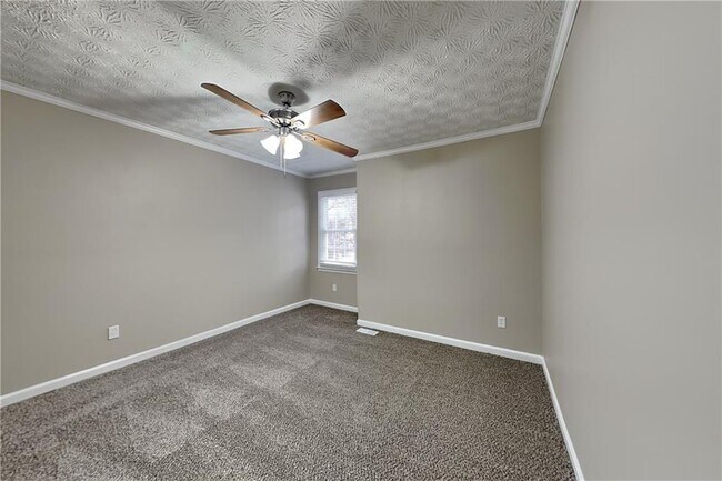 Building Photo - 2261 Byron Ct SW