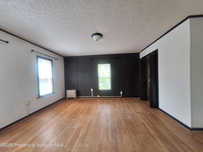 Building Photo - 234 E Drinker St