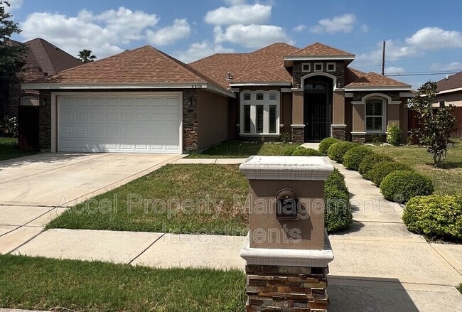 Primary Photo - 4404 Kiwi Ave