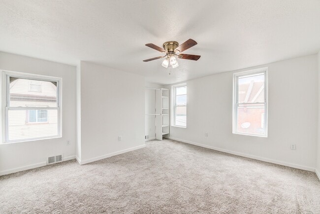 Building Photo - 744 Proctor Wy