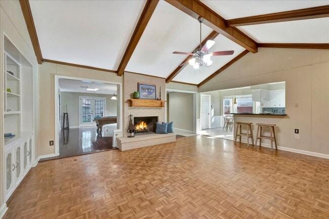 Building Photo - 1710 San Sebastian Ln