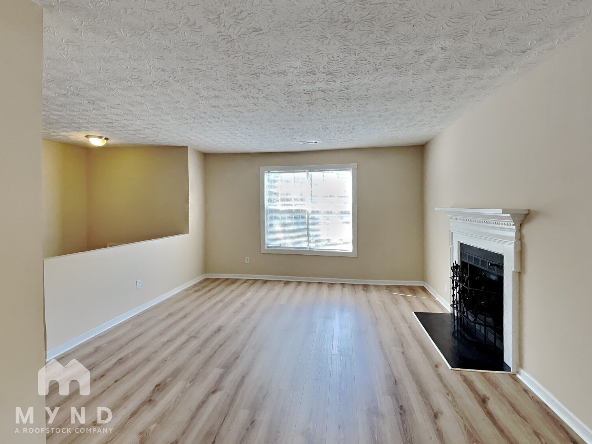 Building Photo - 1626 Sugar Downs Ct SE