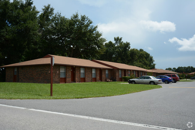 Building Photo - East Lake Apartments