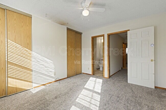 Building Photo - 2228 S Jasper Way